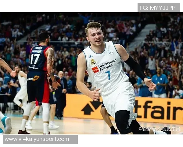 雷迪克谈东契奇的比赛风格：允许他自由发挥享受篮球乐趣