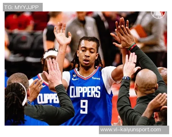 文班首发表现优异切特带队战绩显著替补出场遭遇连败