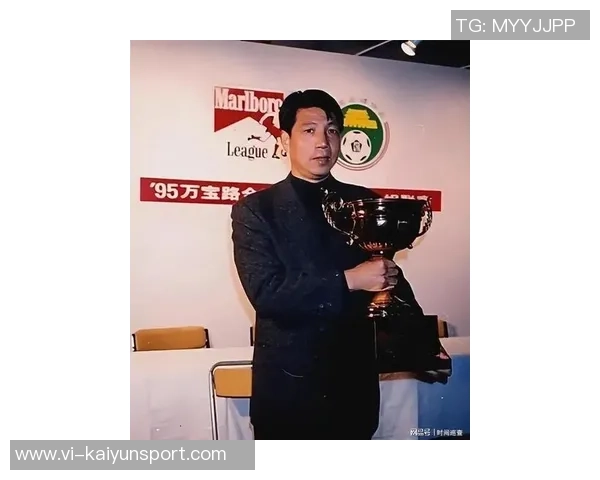 徐根宝寄望中国足球未来超越武磊的优秀人才崛起