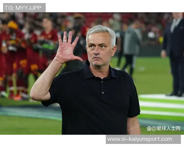 穆里尼奥感慨米兰双雄与那不勒斯争冠罗马未来令人担忧